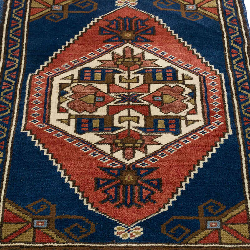 Vintage Turkish Hand-Knotted Rug - 1' 10" x 3' 1" (22" x 37") - K0075115