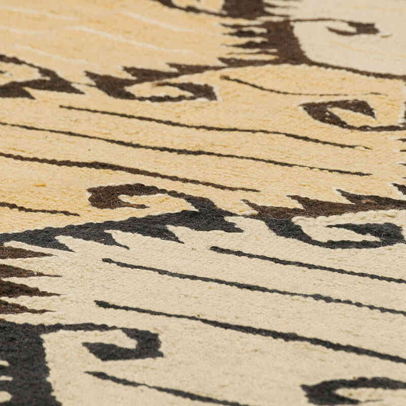 New Handwoven Turkish Kilim Rug - 5' 9" x 7' 9" (69" x 93") - K0075179