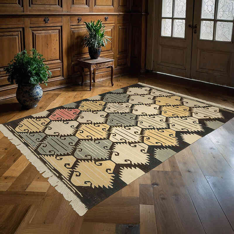 New Handwoven Turkish Kilim Rug - 5' 9" x 7' 9" (69" x 93") - K0075179