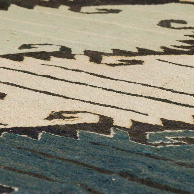 New Handwoven Turkish Kilim Rug - 6' 9" x 9' 9" (81" x 117") - K0075200