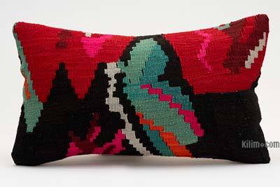 Kilim Pillow Cover - 1' 8" x 1'  (20" x 12")