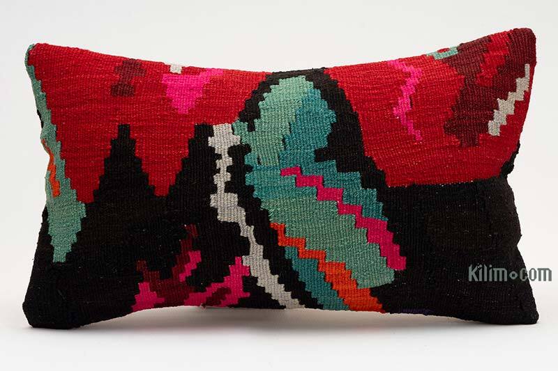 Kilim Pillow Cover - 1' 8" x 1'  (20" x 12") - K0075242