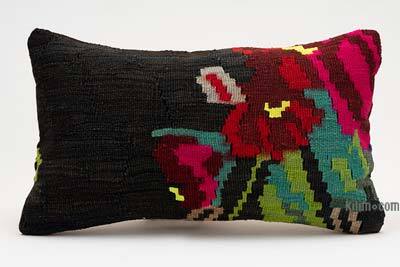 Kilim Yastık Kılıfı - 50 cm x 30 cm