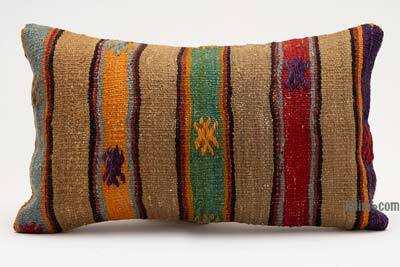 Kilim Pillow Cover - 1' 8" x 1'  (20" x 12")