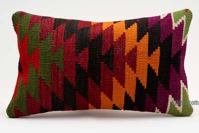 Kilim Pillow Cover - 1' 8" x 1'  (20" x 12")