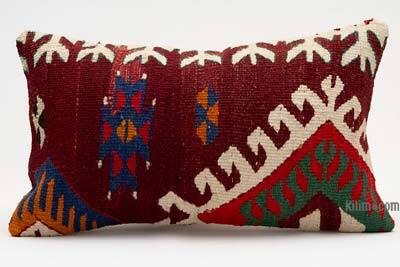 Kilim Pillow Cover - 1' 8" x 1'  (20" x 12")