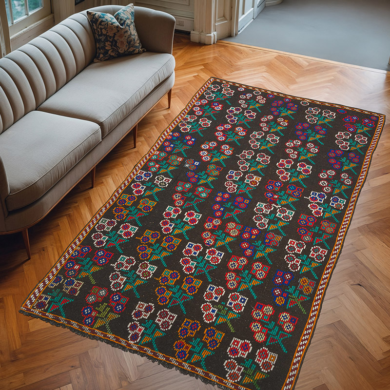 Vintage Anatolian Jijim Rug - 5' 3" x 9' 1" (63" x 109") - K0075546