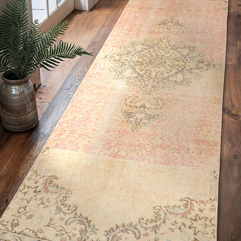 Vintage Turkish Hand-Knotted Runner - 2' 9" x 9' 10" (33" x 118") - K0075603