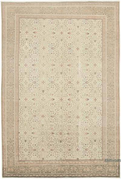 Vintage Turkish Hand-Knotted Rug - 6' 7" x 9' 7" (79" x 115")