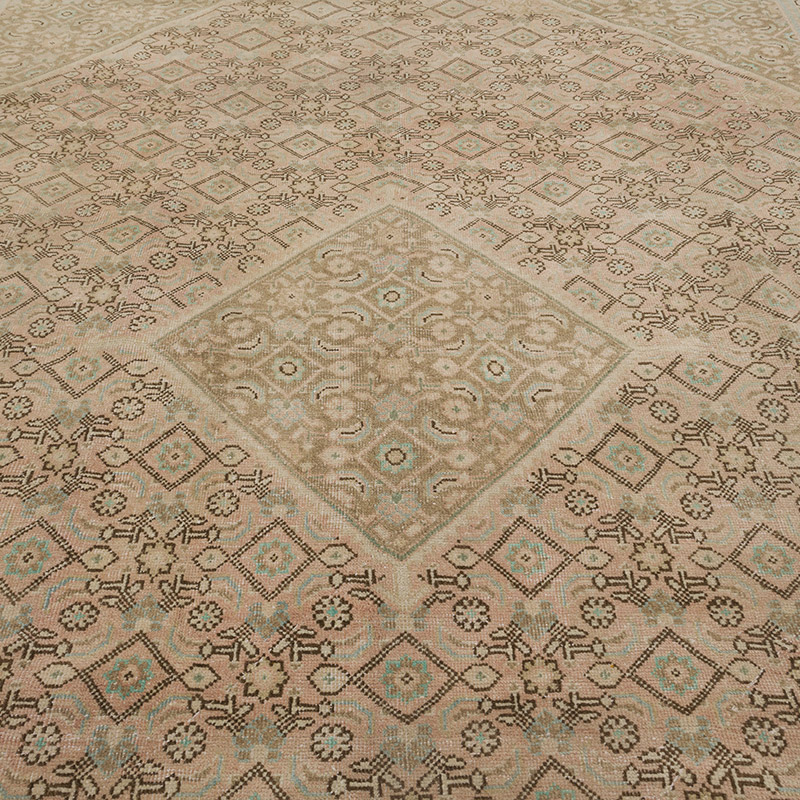 Vintage Hand-Knotted Oriental Rug - 9' 9" x 13' 1" (117" x 157") - K0075797