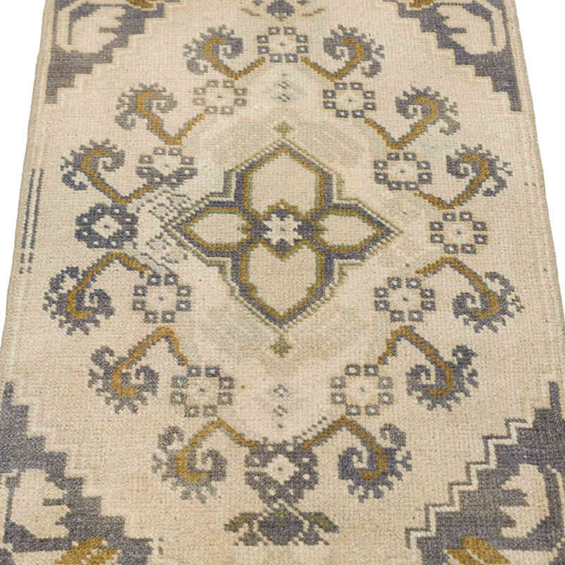 Vintage Turkish Hand-Knotted Rug - 1' 5" x 3' 9" (17" x 45") - K0076271