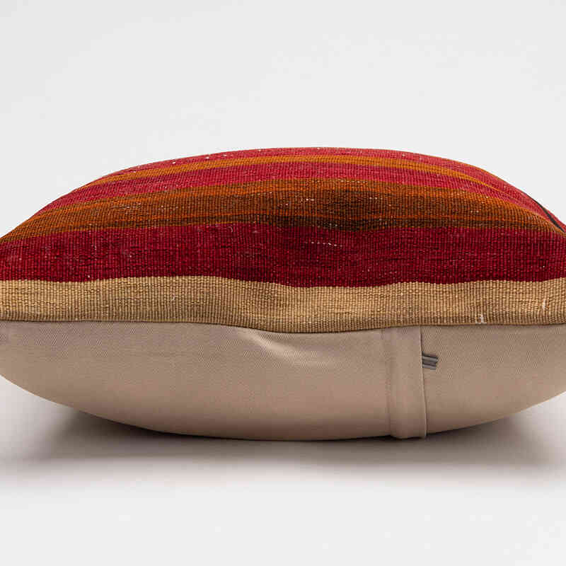 Kilim Pillow Cover - 1' 8" x 1' 8" (20" x 20") - K0076335
