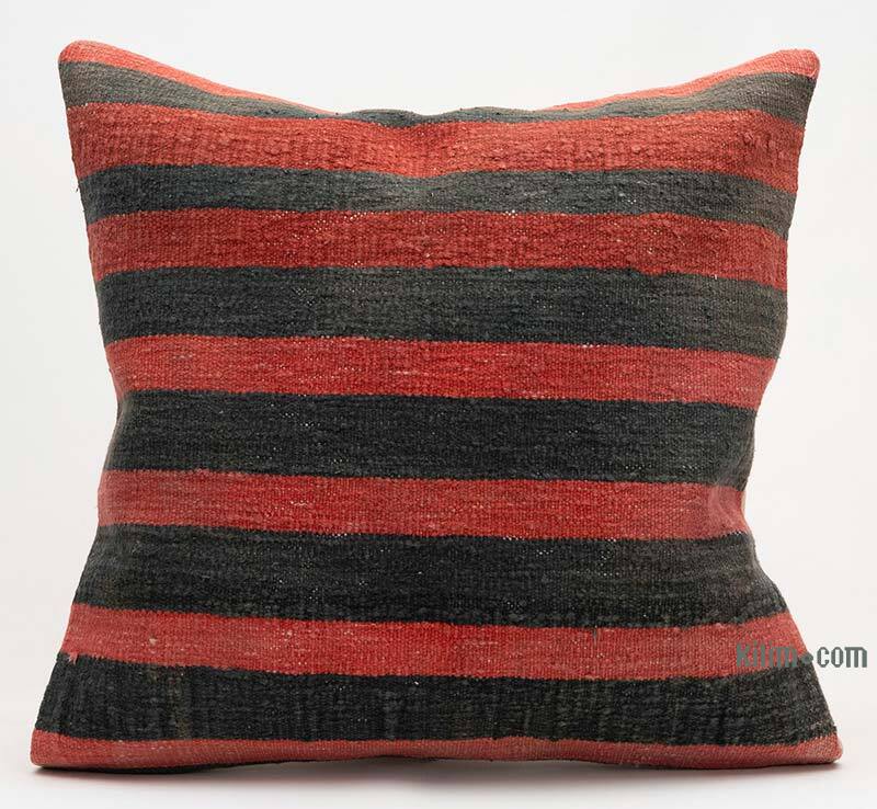 Kilim Pillow Cover - 1' 8" x 1' 8" (20" x 20") - K0076356