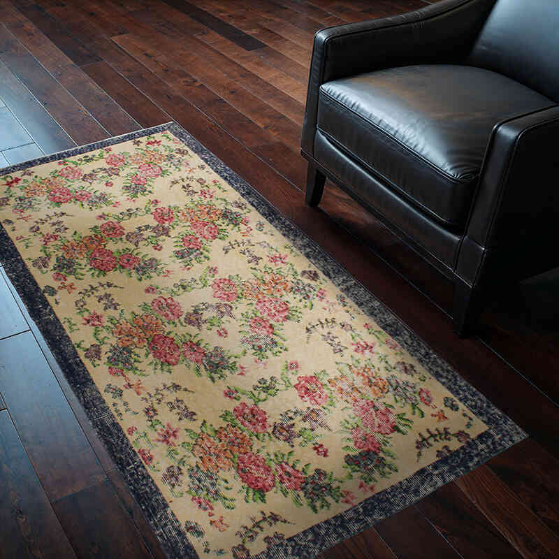Vintage Turkish Hand-Knotted Rug - 2' 11" x 5' 5" (35" x 65") - K0076902