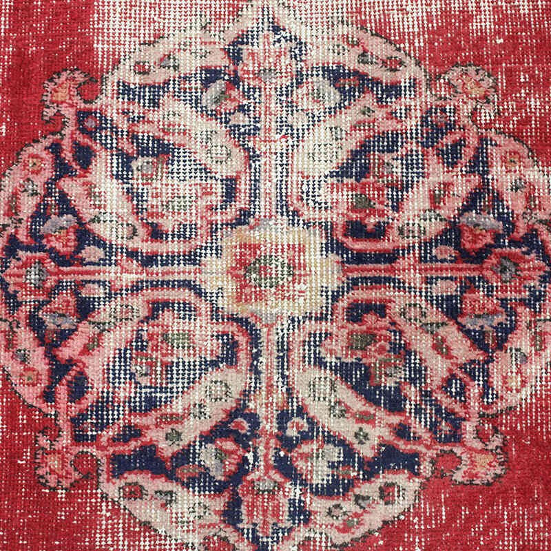 Vintage Turkish Hand-Knotted Rug - 2' 10" x 6'  (34" x 72") - K0076906