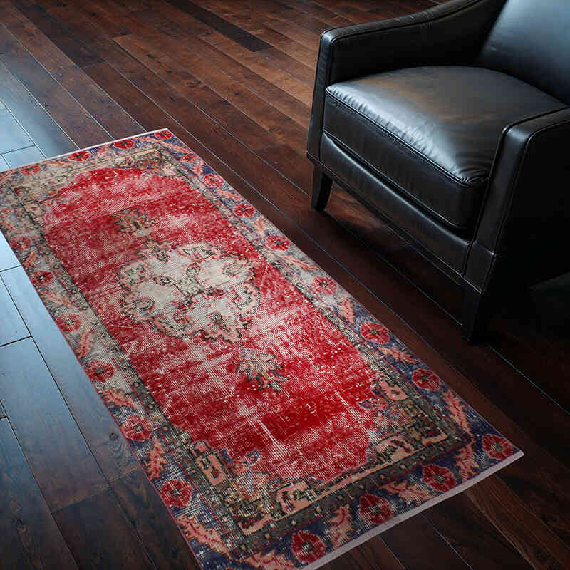 Vintage Turkish Hand-Knotted Rug - 2' 8" x 5' 6" (32" x 66") - K0076930