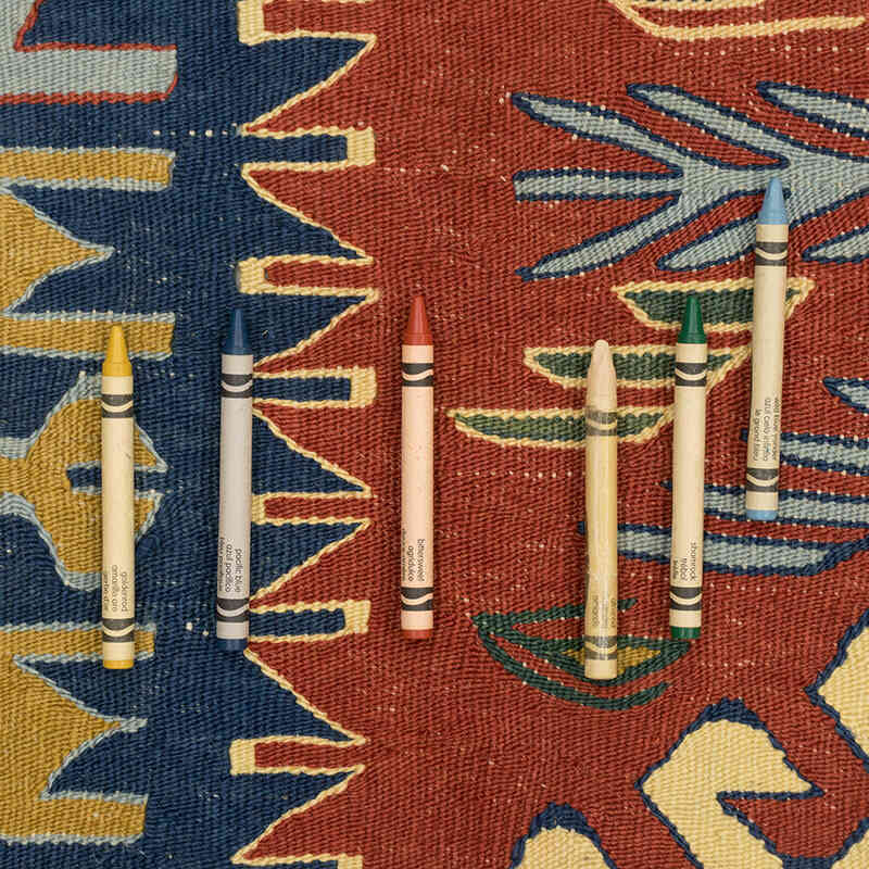 New Handwoven Turkish Kilim Rug - 3' 8" x 5' 5" (44" x 65") - K0077657