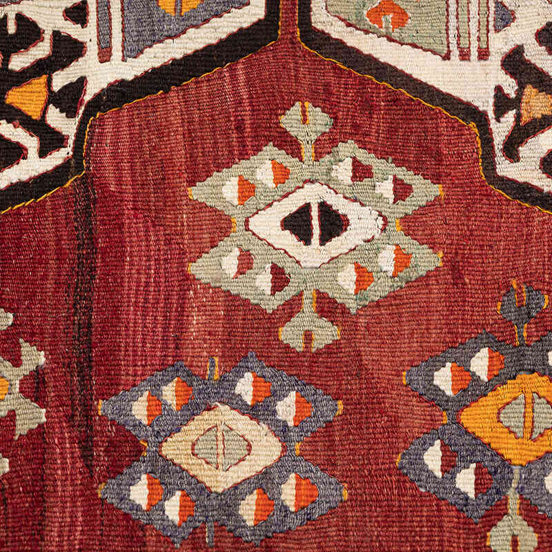 Vintage Mut Kilim Rug - 5' 11" x 10'  (71" x 120") - K0077710