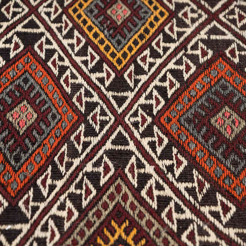 Vintage Bayburt Kilim Rug - 3' 11" x 5' 3" (47" x 63") - K0077712