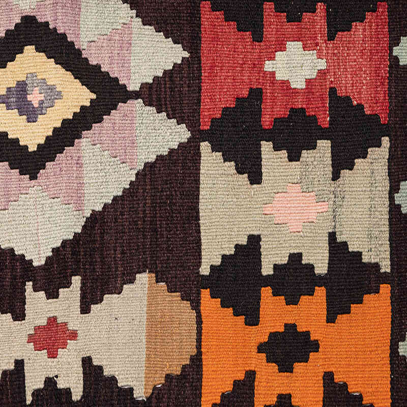 Vintage Milas Kilim Rug - 5' 4" x 9'  (64" x 108") - K0077737