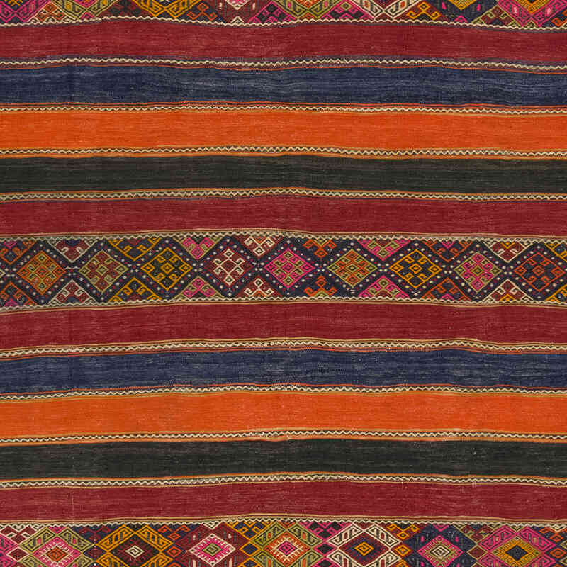 Vintage Sivas Kilim Rug - 6' 2" x 9' 6" (74" x 114") - K0077882