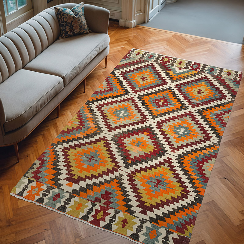 Vintage Afyon Kilim Rug - 5' 6" x 9' 4" (66" x 112") - K0077926
