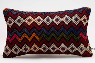 Kilim Pillow Cover - 1' 8" x 1'  (20" x 12")