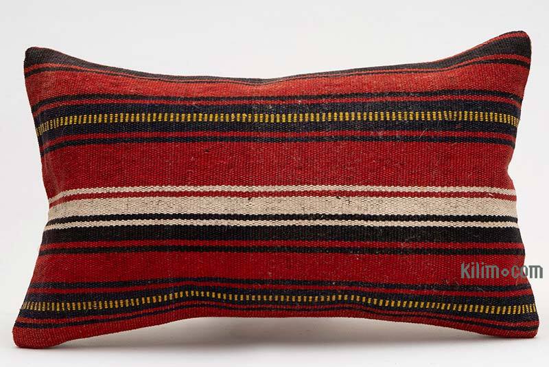 Kilim Pillow Cover - 1' 8" x 1'  (20" x 12") - K0077999