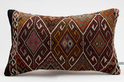 Kilim Pillow Cover - 1' 8" x 1'  (20" x 12")