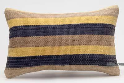 Kilim Pillow Cover - 1' 8" x 1'  (20" x 12")