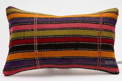 Kilim Pillow Cover - 1' 8" x 1'  (20" x 12")