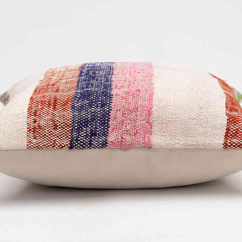 Kilim Pillow Cover - 1' 4" x 1' 4" (16" x 16") - K0078207