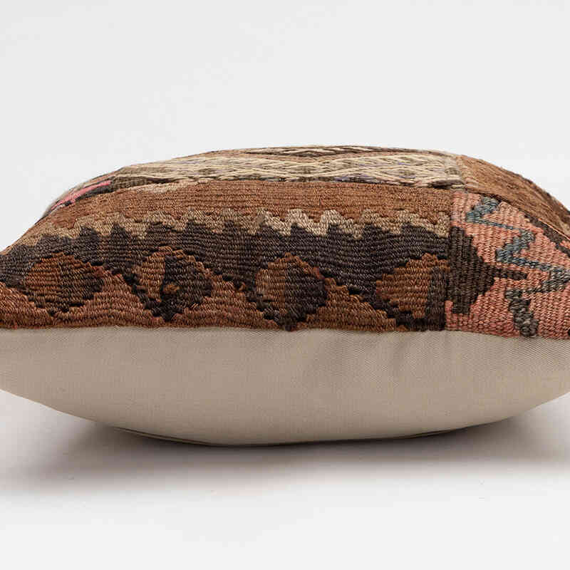 Kilim Pillow Cover - 1' 4" x 1' 4" (16" x 16") - K0078291