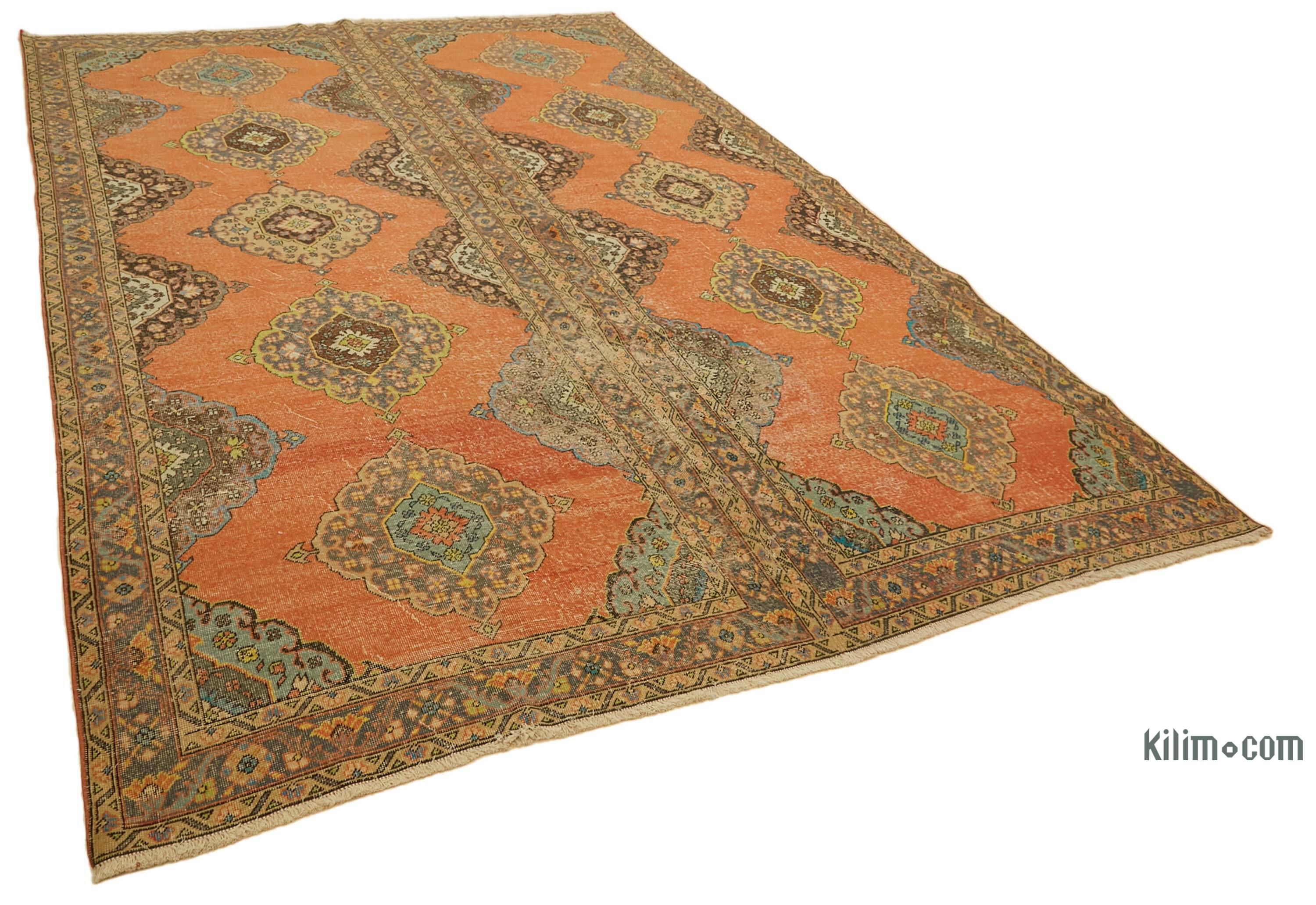 4' x 7' - Vintage Turkish Small Rug, Gray - Dulcia | Kuden Rugs