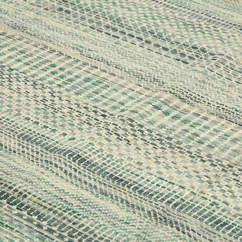 New Hand-Knotted Rug - 8' 9" x 11' 10" (105" x 142") - K0078584