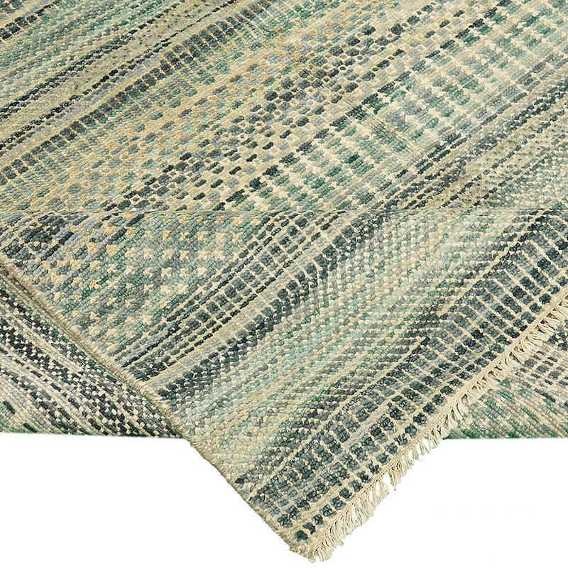New Hand-Knotted Rug - 8' 9" x 11' 10" (105" x 142") - K0078584