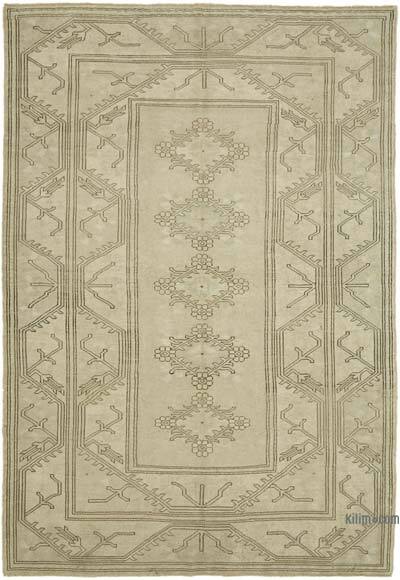 Vintage Turkish Hand-Knotted Rug - 6' 7" x 9' 6" (79" x 114")
