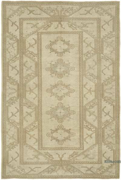 Vintage Turkish Hand-Knotted Rug - 5' 6" x 8' 2" (66" x 98")