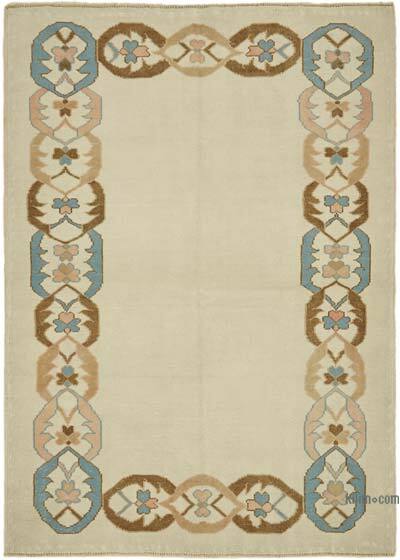 Vintage Turkish Hand-Knotted Rug - 4' 8" x 6' 5" (56" x 77")