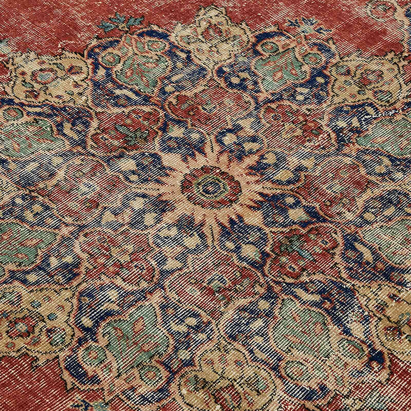 Vintage Turkish Hand-Knotted Rug - 6' 9" x 9' 9" (81" x 117") - K0078805