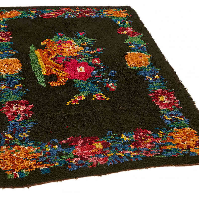 Vintage Anatolian Tulu Rug - 4' 6" x 5' 7" (54" x 67") - K0079016