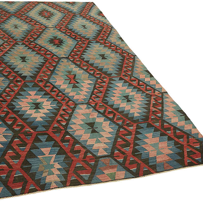 Vintage Anatolian Kilim Rug - 5' 2" x 9' 9" (62" x 117") - K0079125