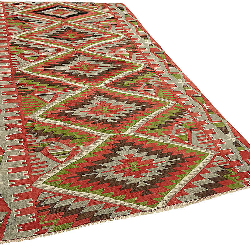 Vintage Anatolian Kilim Rug - 5' 10" x 9' 5" (70" x 113") - K0079133
