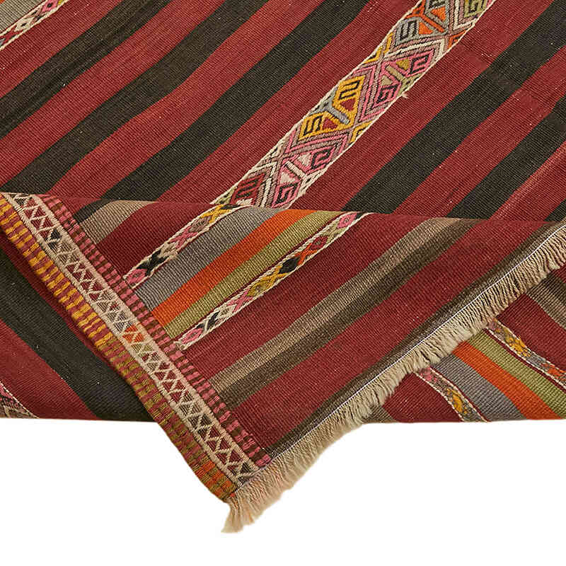 Vintage Balikesir Kilim Rug - 5' 11" x 9' 9" (71" x 117") - K0079139