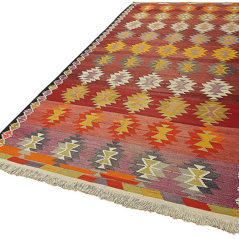Vintage Anatolian Kilim Rug - 5' 9" x 10' 2" (69" x 122") - K0079155