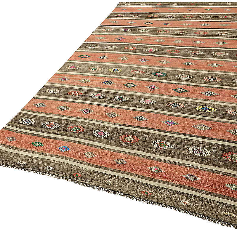 Vintage Anatolian Kilim Rug - 5' 8" x 10' 4" (68" x 124") - K0079163