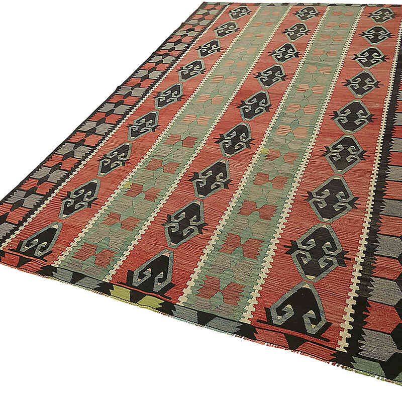 Vintage Anatolian Kilim Rug - 6' 5" x 10' 6" (77" x 126") - K0079179