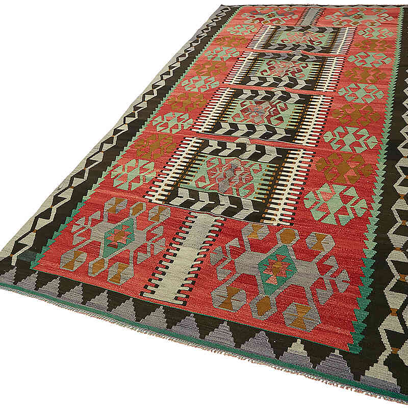 Vintage Anatolian Kilim Rug - 5' 10" x 11' 7" (70" x 139") - K0079184