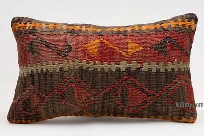 Kilim Pillow Cover - 1' 8" x 1'  (20" x 12")