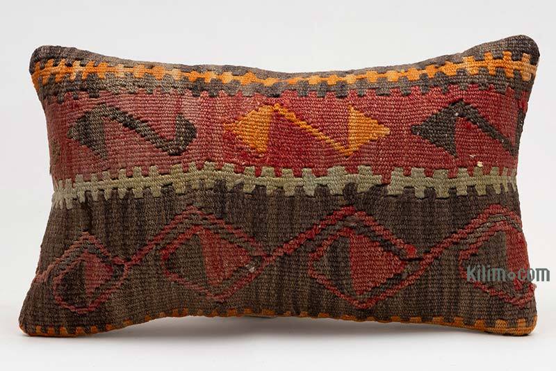 Kilim Pillow Cover - 1' 8" x 1'  (20" x 12") - K0079362